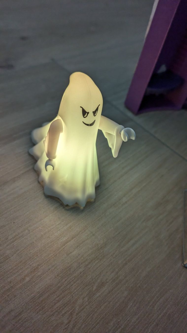 Playmobil Giocattoli: Playmobil Grusel Set - Scooby Doo / Ghostbuster Leuchtgeist – Usato da Staufen venduto da Fleby84 3