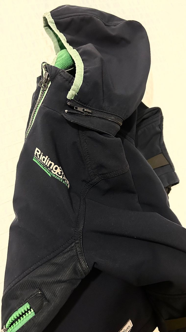 Vestes & Manteaux: Oliver Softshell Jacket Size 110 – D'occasion à Egg b. Zürich par egg2665 3
