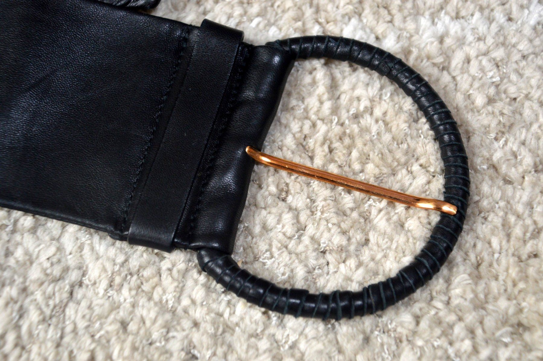 Prada Gürtel: Gürtel Prada ceinture – Gebraucht aus Collonges von Allegree 1
