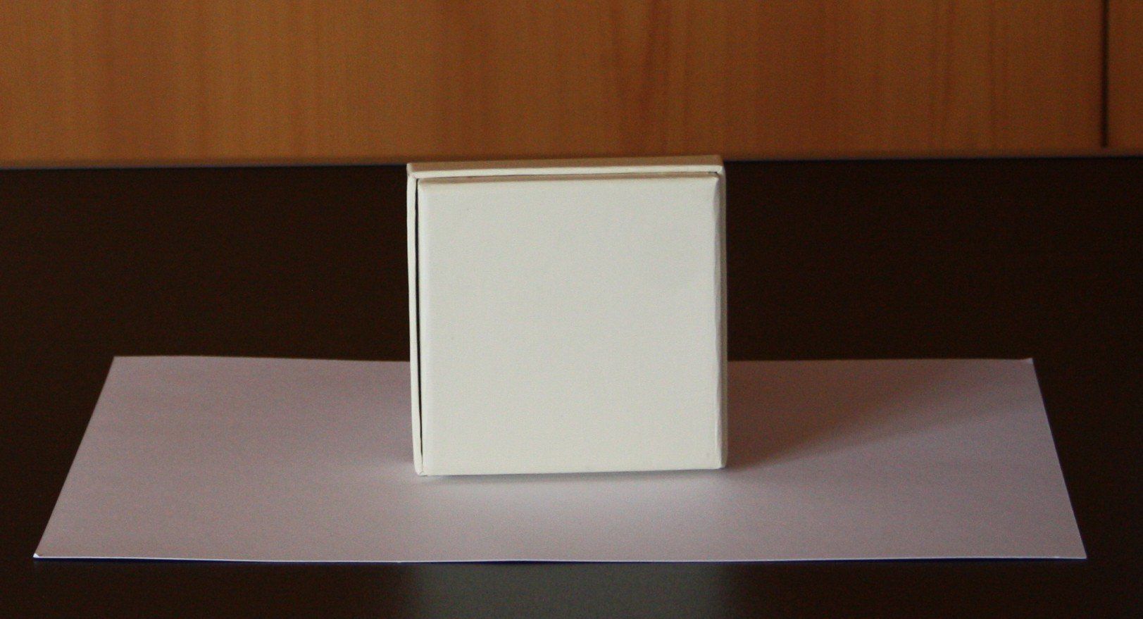 Contenitori & Simili: Schmuckschachtel Schmuckbox "PEES" 9.0x9.0cm hellgelb – Usato da Flüelen venduto da Alt-und-Neu 5