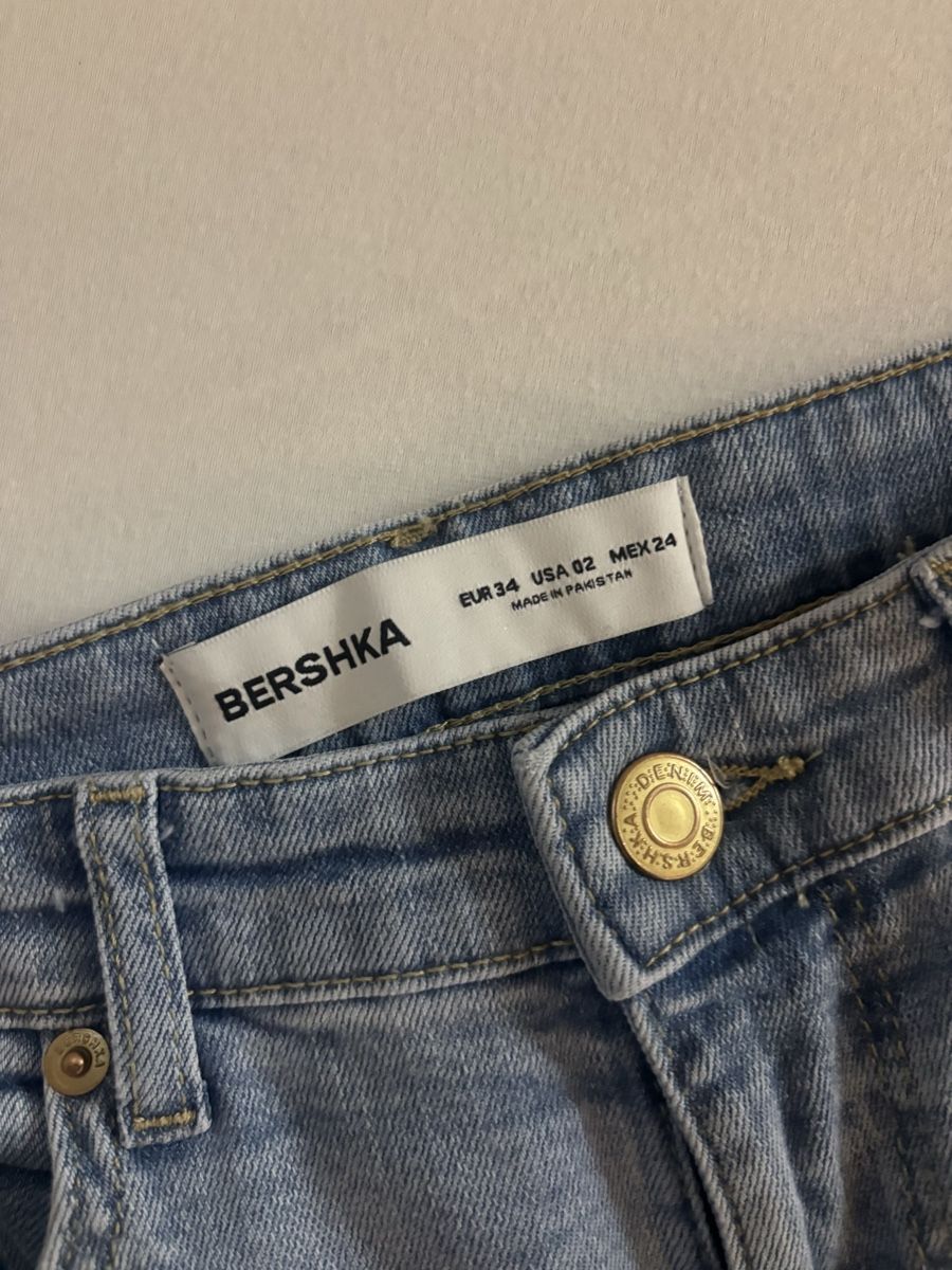 Bershka Hosen: jeans Bershka neuf – Neu (gemäss Beschreibung) aus Vouvry von sha_rk5q 1