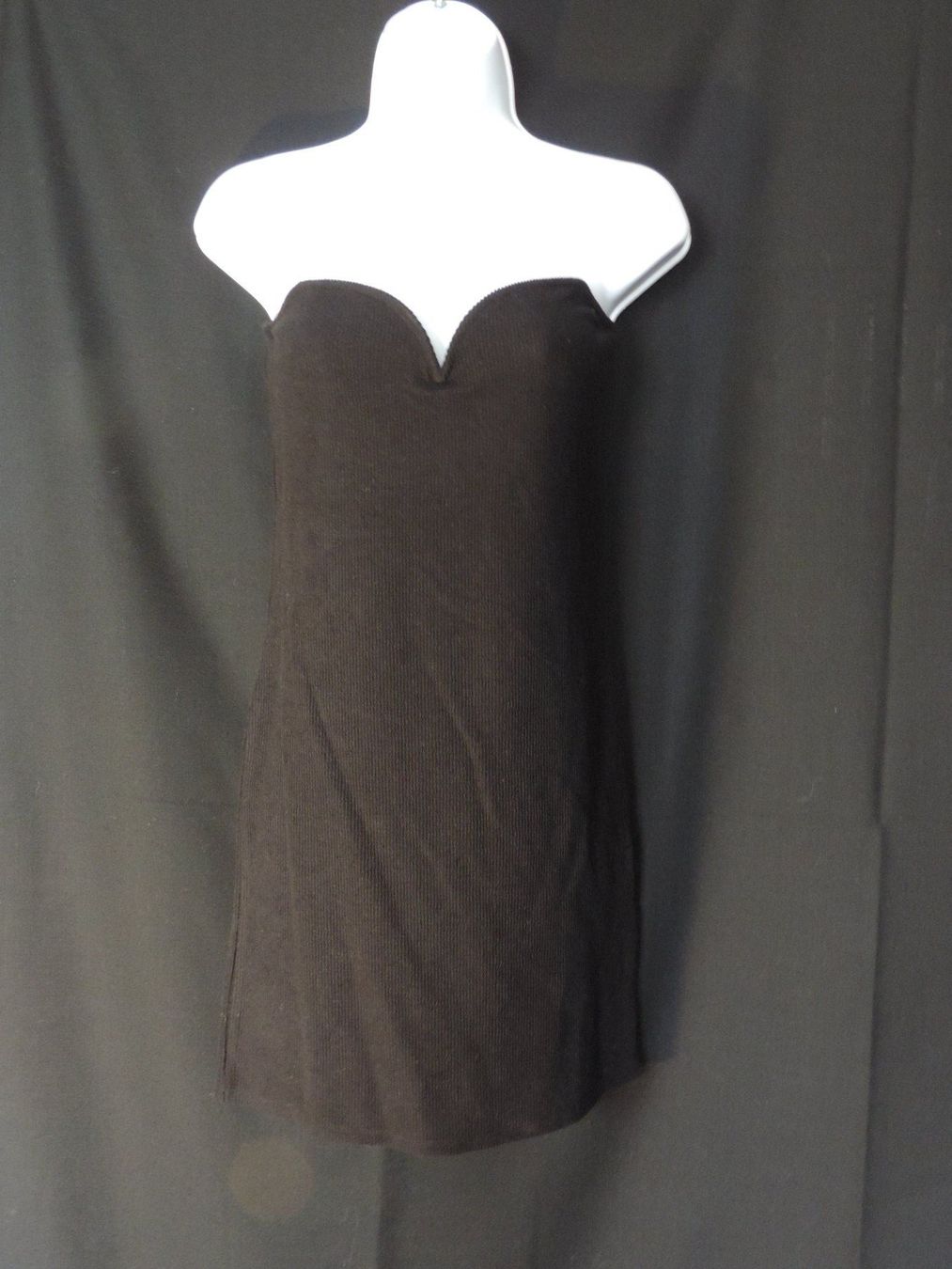 Vestiti: robe noire moulante – Usato da Genève venduto da Axelle333 6
