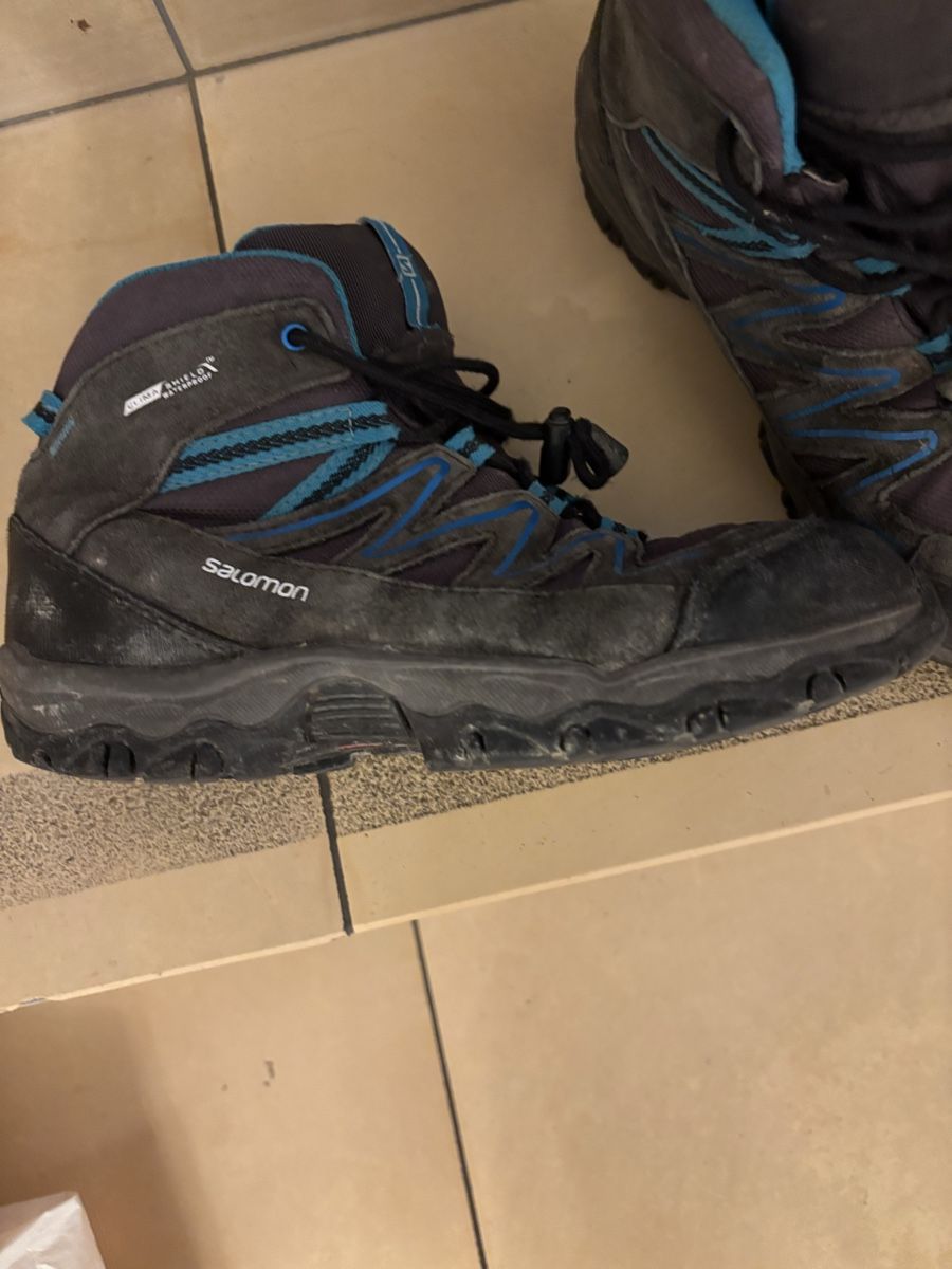 Salomon Scarpe per ragazzi: Wanderschuhe Salomon Gr. 35 – Usato da bern venduto da marion78 1