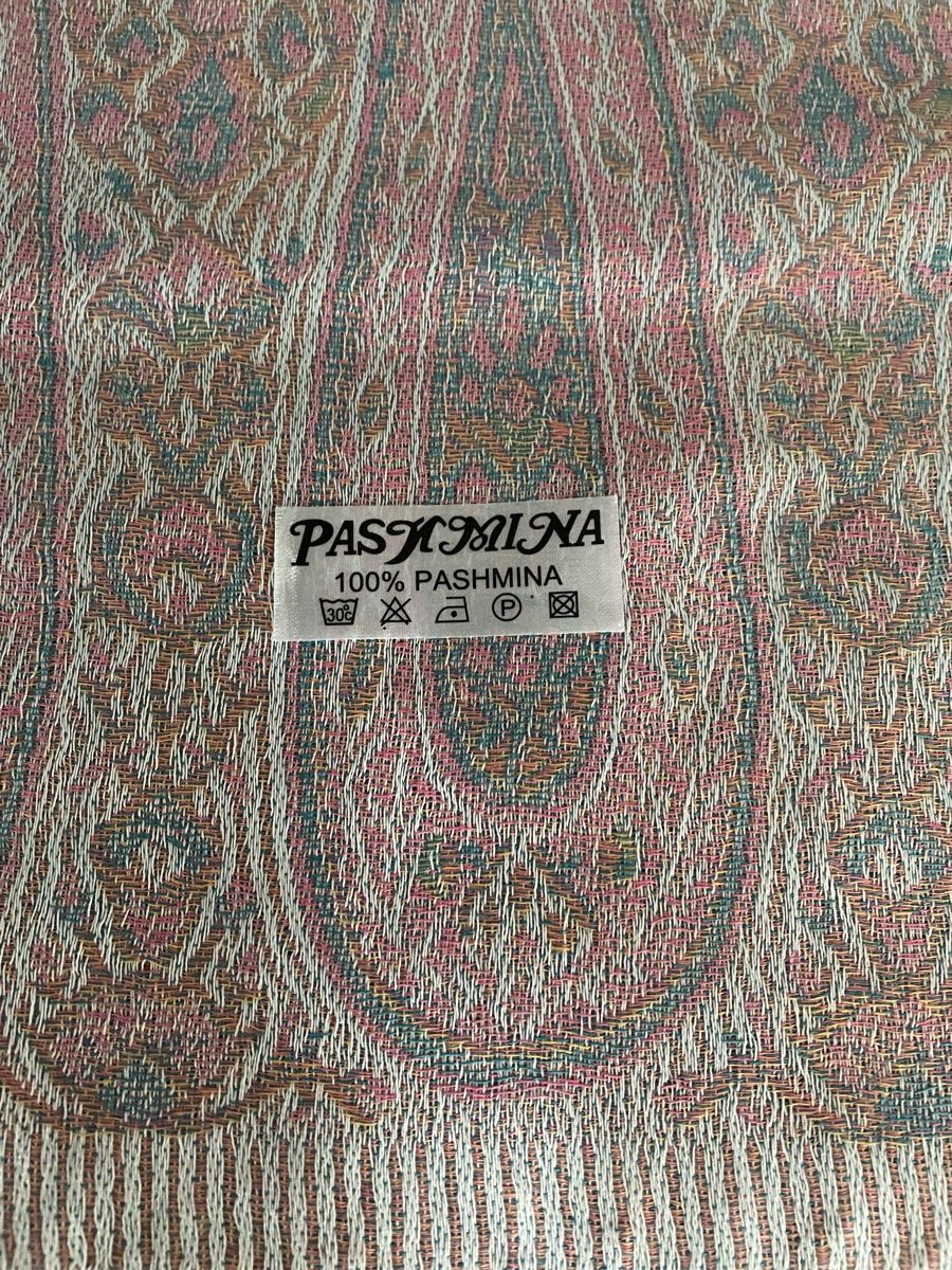 Foulards, Tücher & Schals: Warm & Cosy 100% Pashmina Scarf for Winter – Neu und originalverpackt aus Buttikon SZ von trzurigo 1