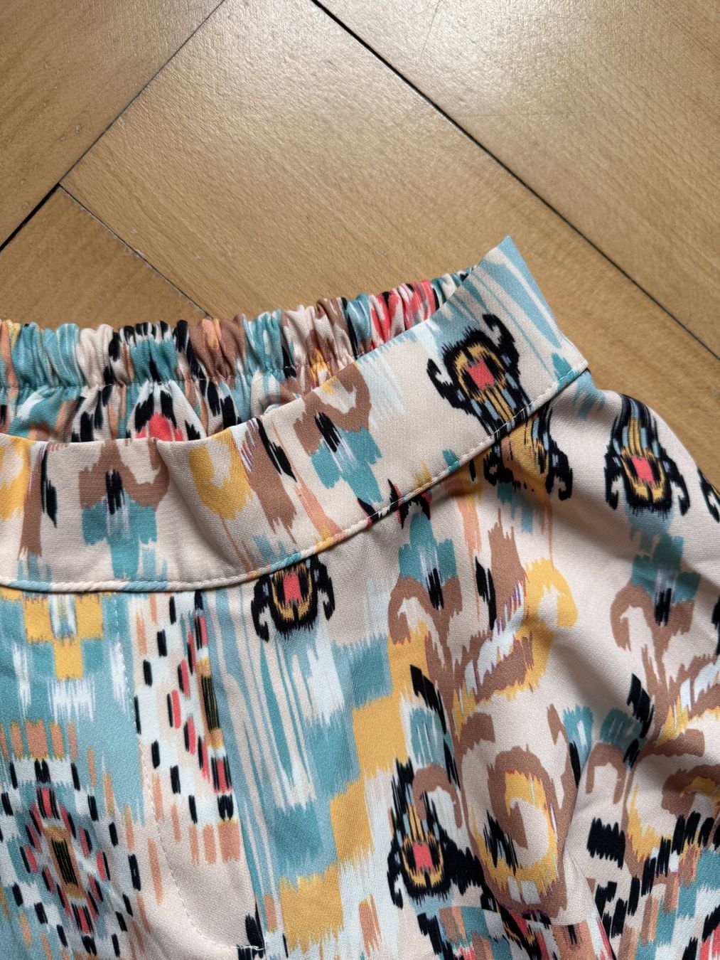 Pantaloni: Shorts bunt gemustert XS – Usato da Zürich venduto da Diazaio 1