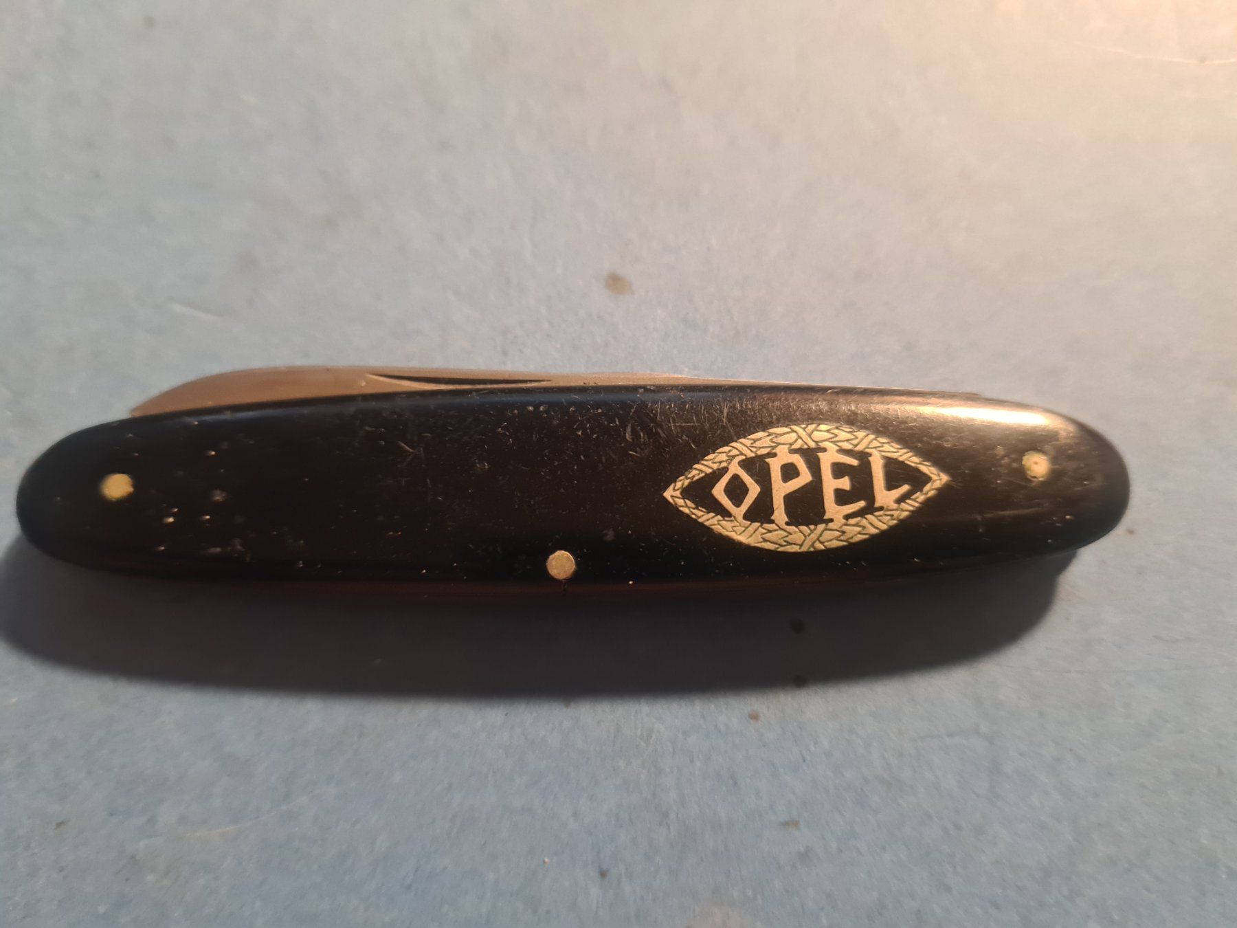 Coltelli tascabile: OPEL  COUTEAU  VINTAGE  COLLECTION – Usato da Bellevue venduto da BURGOLMANIA