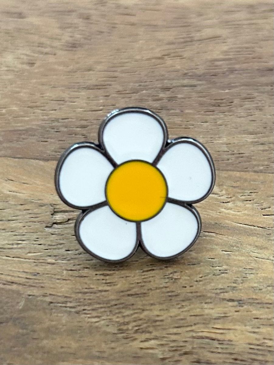 Placchette & Badge: Pin Blume – Nuovo e nell'imballaggio originale da Geneve venduto da vane267