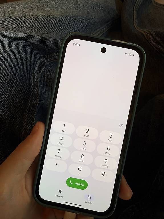 Google Portables: pixel 9a – D'occasion à Genève par tri_m6yc