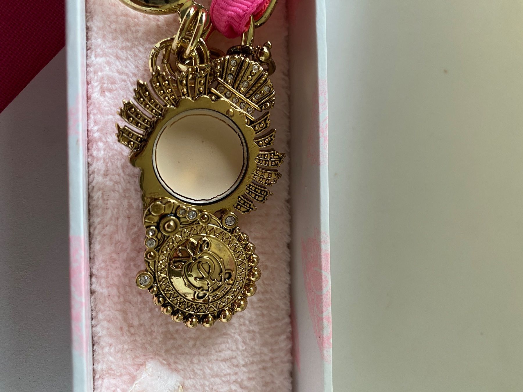Juicy Couture Bracciali & Braccialetti: Bracelet Juicy Couture avec parfum solide – Nuovo e nell'imballaggio originale da Bouveret venduto da wes_7zll 2
