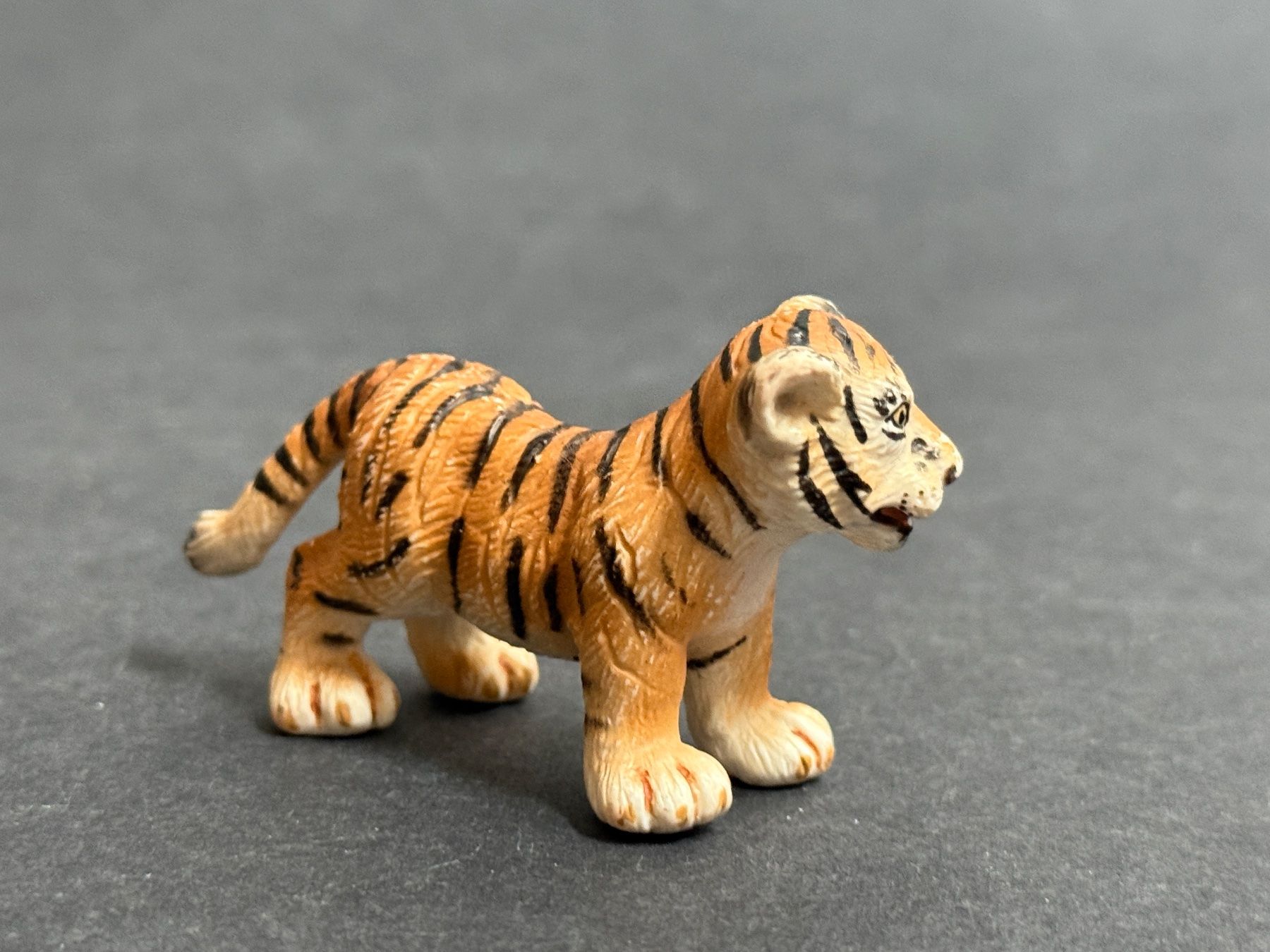 Schleich Statuette: Schleich Tigerjunge Baby Tiger – Usato da Ennetbaden venduto da mapa05 5