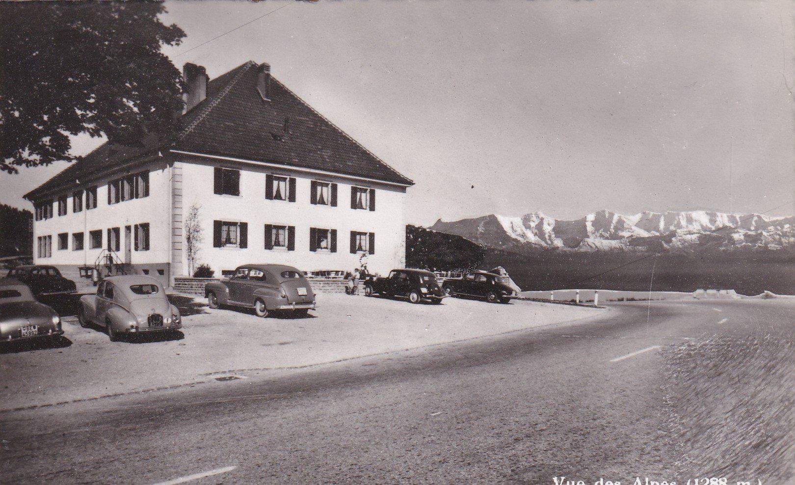 Ansichtskarten: Vue des Alpes ( Oldtimer ) – Gebraucht aus Cormoret von Pascalll2001