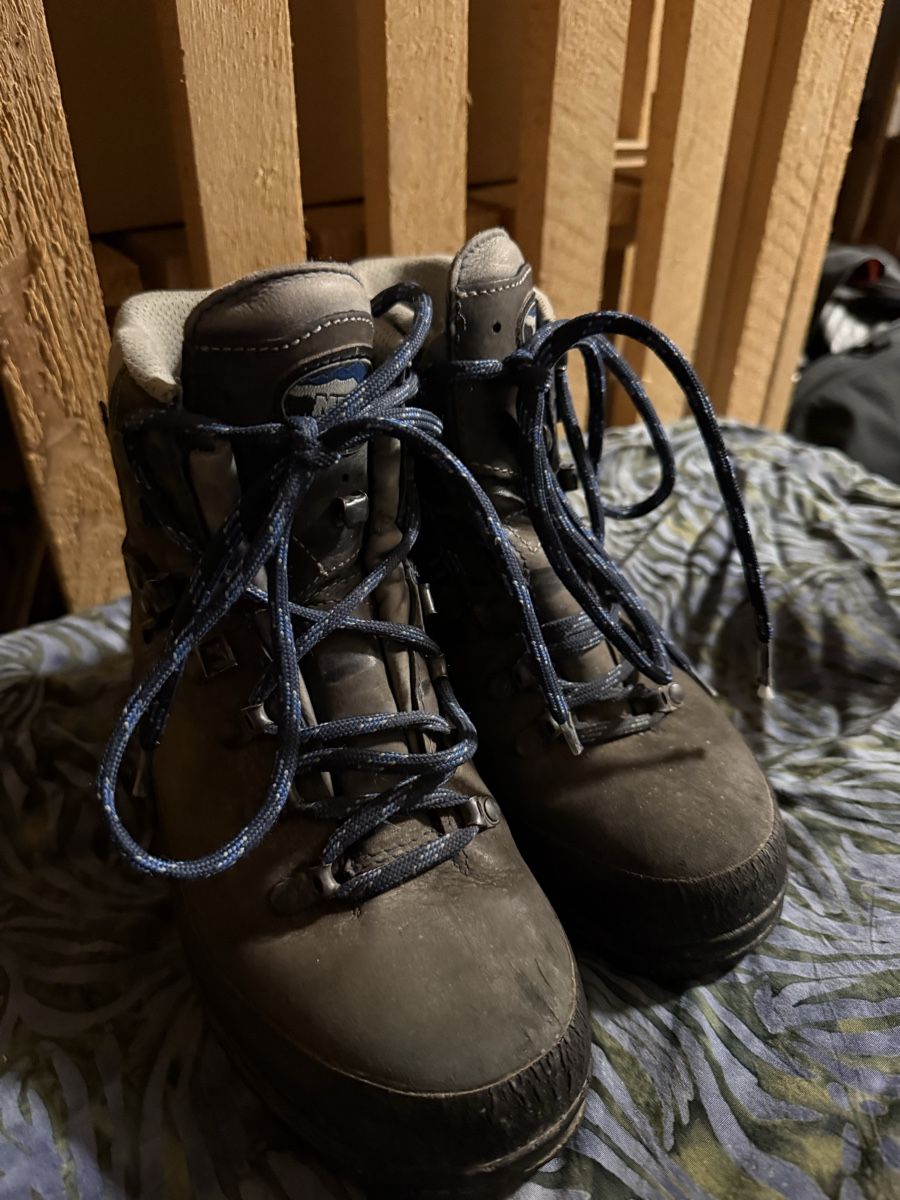 Meindl Scarpe da donna: Meindl Trecking Schuhe, Gr.37 – Usato da Uster venduto da Flummi 5
