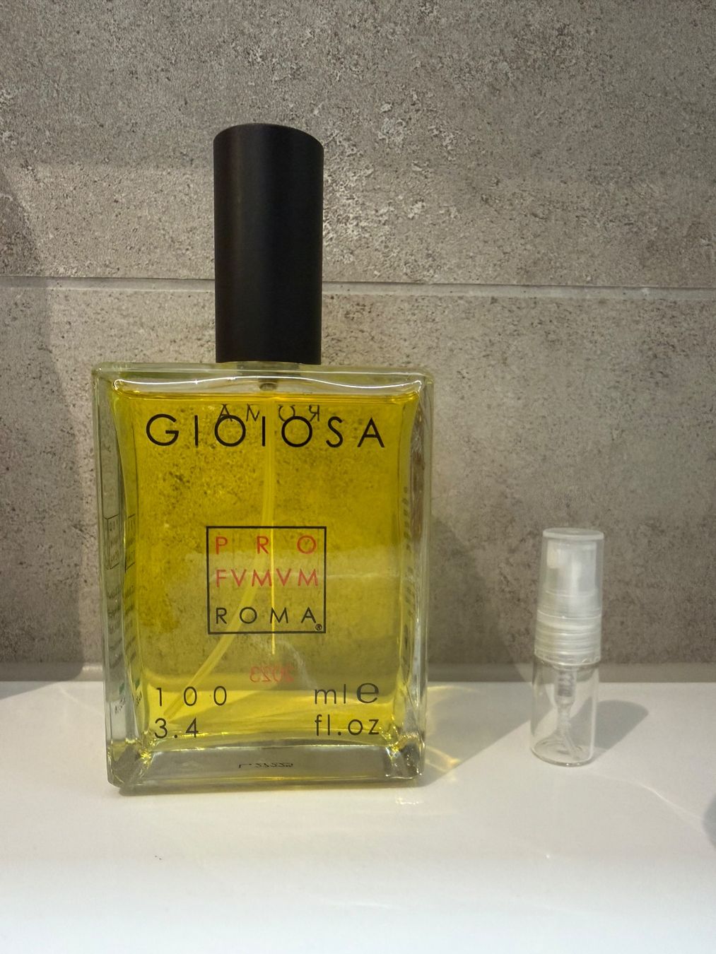Profumi & Eau de Toilette: Profumum Roma - Gioiosa - Abfüllung 3 ml – Nuovo (secondo la descrizione) da Urdorf venduto da alnalo