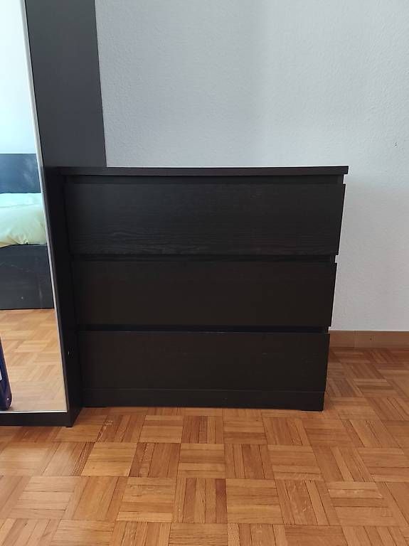 Kommoden: Commode moderne noir - 2 unités disponibles – Gebraucht aus Lausanne von ela_l2jq