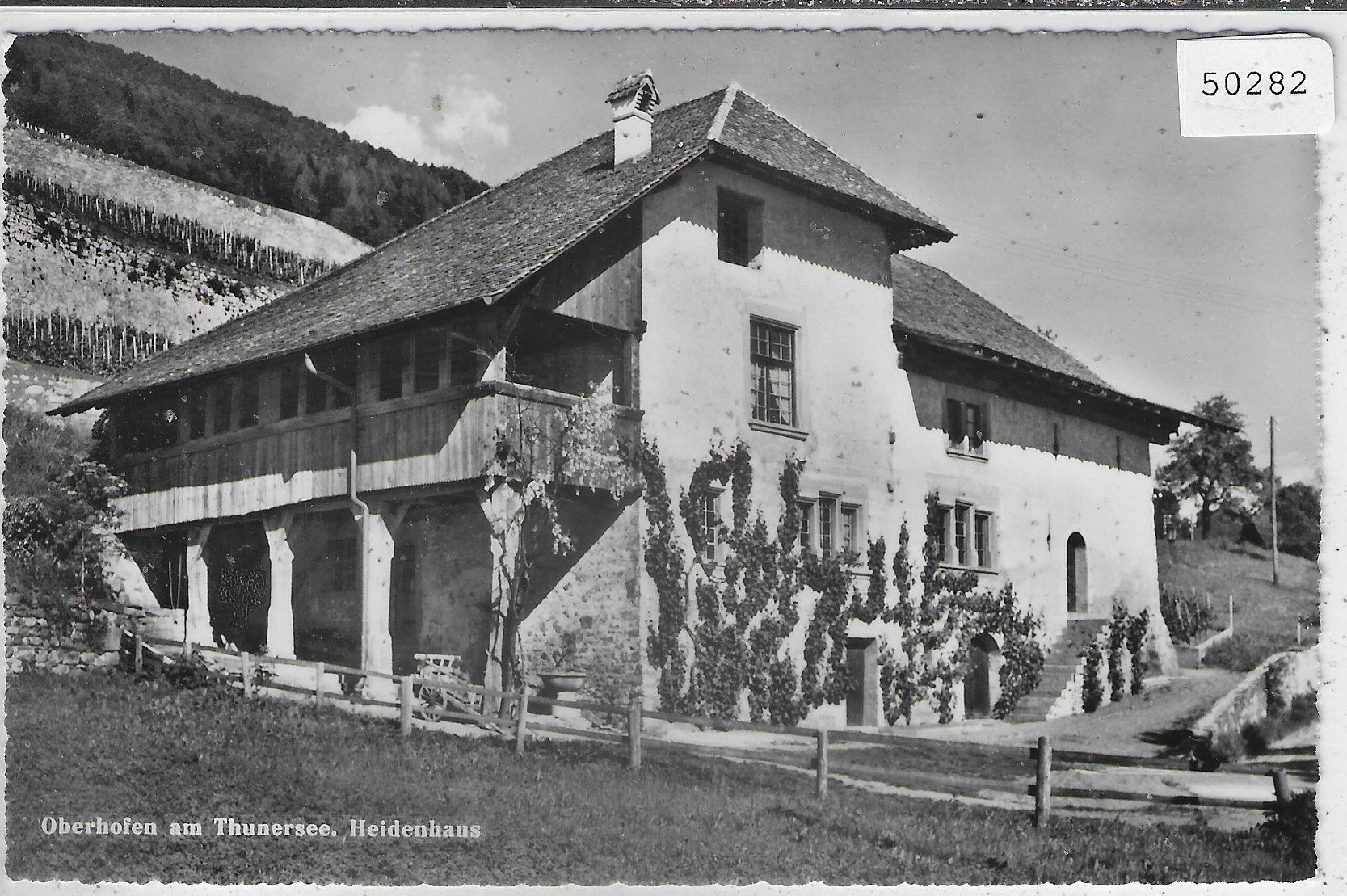 Cartoline postali: Oberhofen am Thunersee - Heidenhaus – Usato da Ettingen venduto da Kartenplanet