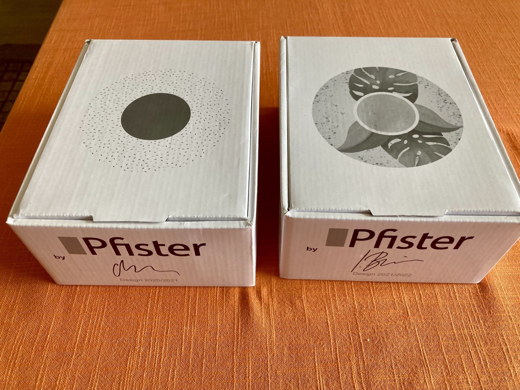 Pfister Tazze: Lot de 2 tasses Pfister – Usato da Neuchâtel venduto da Rougesky 2