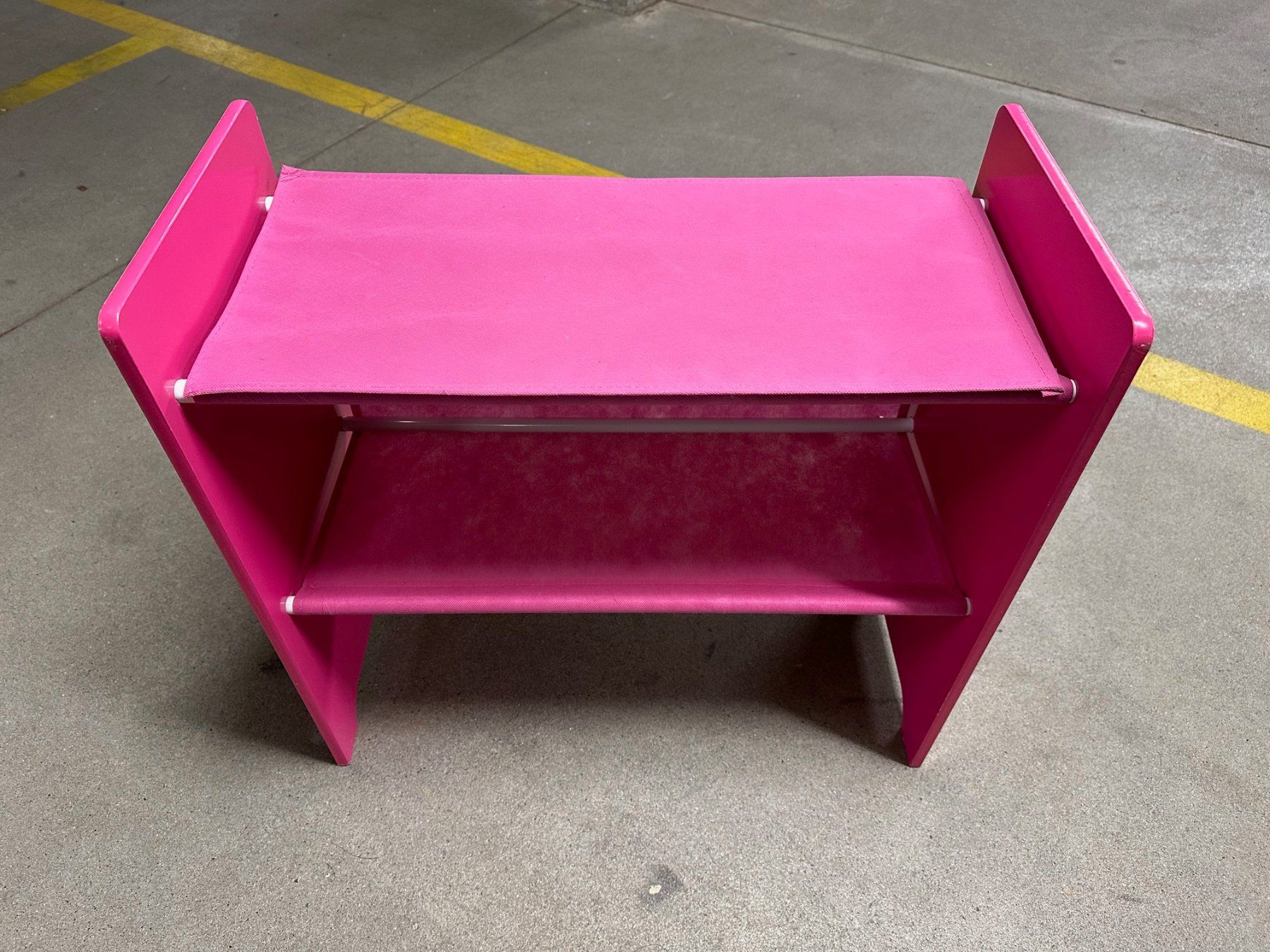 Regale: Kindergestell mit Mini Mouse Motiven- Farbe pink – Gebraucht aus Bolligen von Astrophysiker06 3
