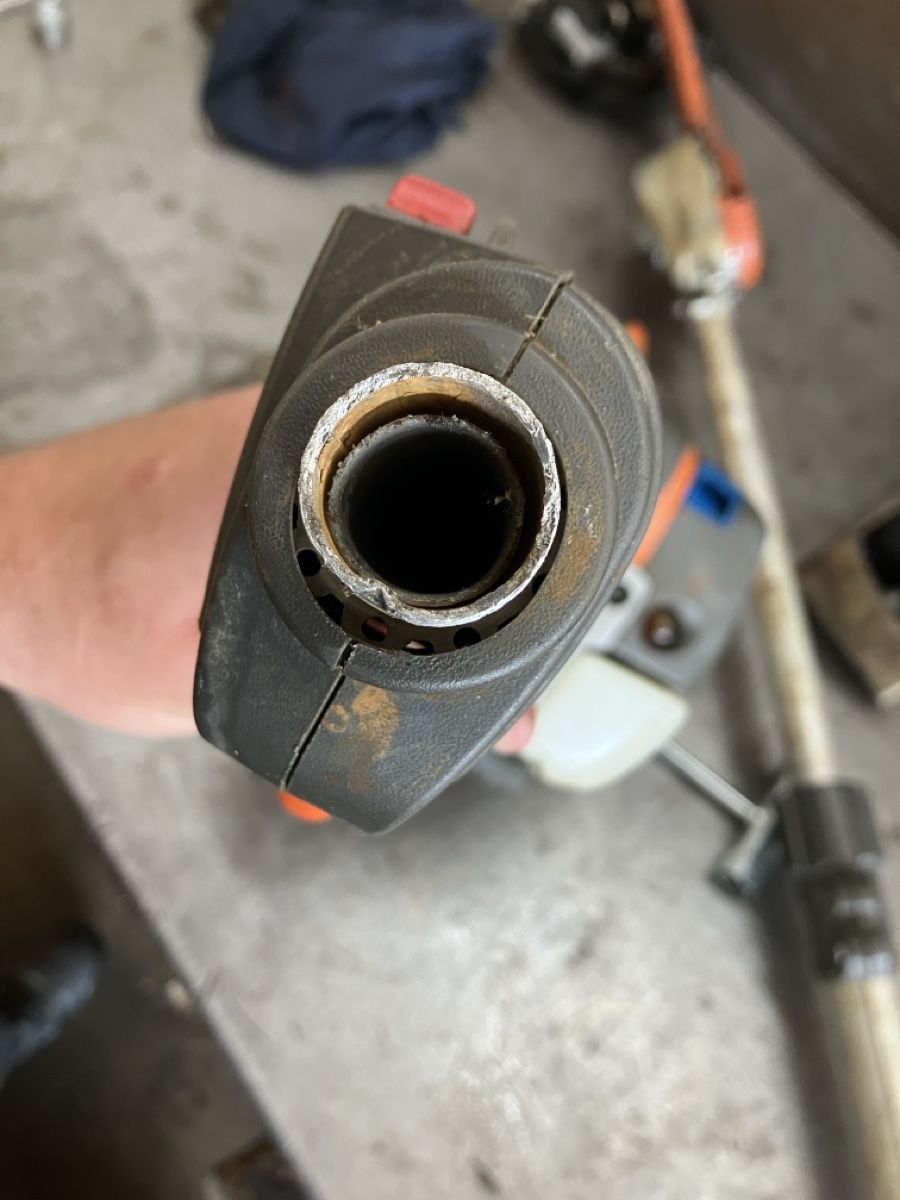 Tutte le macchine: Hochentaster Husqvarna – Difettoso da Wiezikon b.Sirnach venduto da sonne096 4