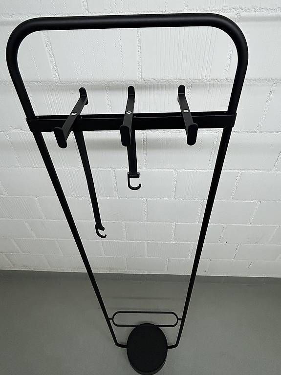 Guardaroba: Offecct Hanger Garderobe/Kleiderständer – Usato da Adligenswil venduto da oldherm 2