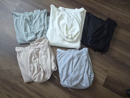 5x Hoodies in verschiedenen Farben, Grösse M