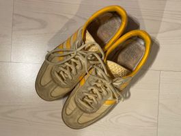 Adidas Turnschuhe gelb