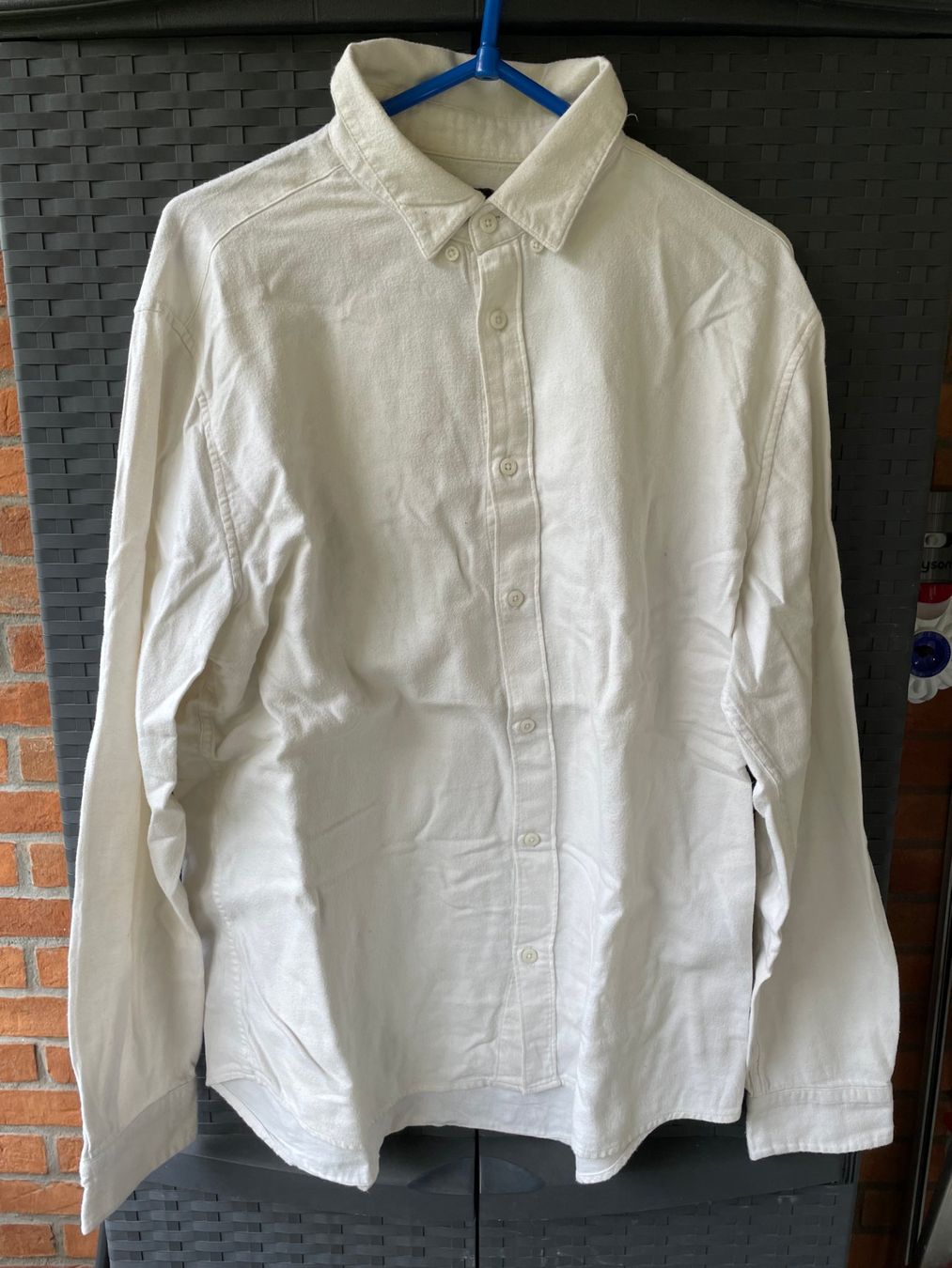 H&M Camicie: H&M - Regular White Shirt – Usato da Chiasso venduto da Er_Mon