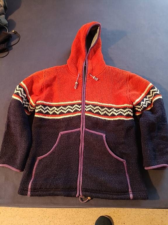 Giacche: Wolljacke Grösse L – Usato da Beckenried venduto da gletscherfloh02