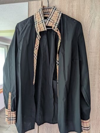 Bluse schwarz, Seidensticker mit Burberry-Muster, Grösse 44