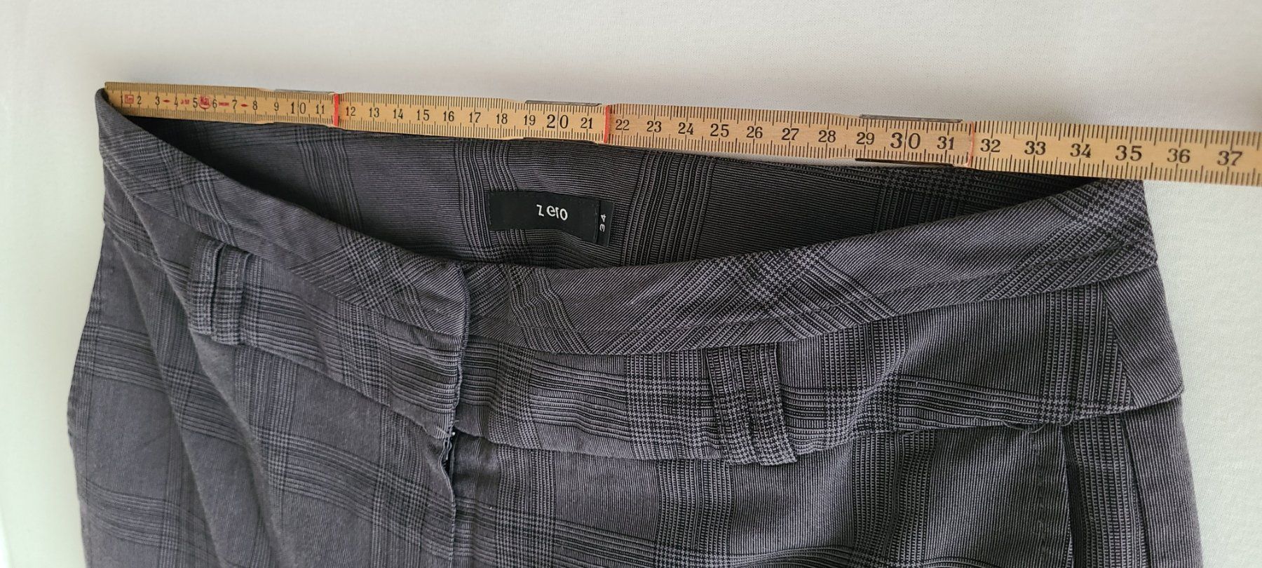 Pantaloni: Business Hose von Zero, Gr. 34 – Usato da Basel venduto da Luzora 5
