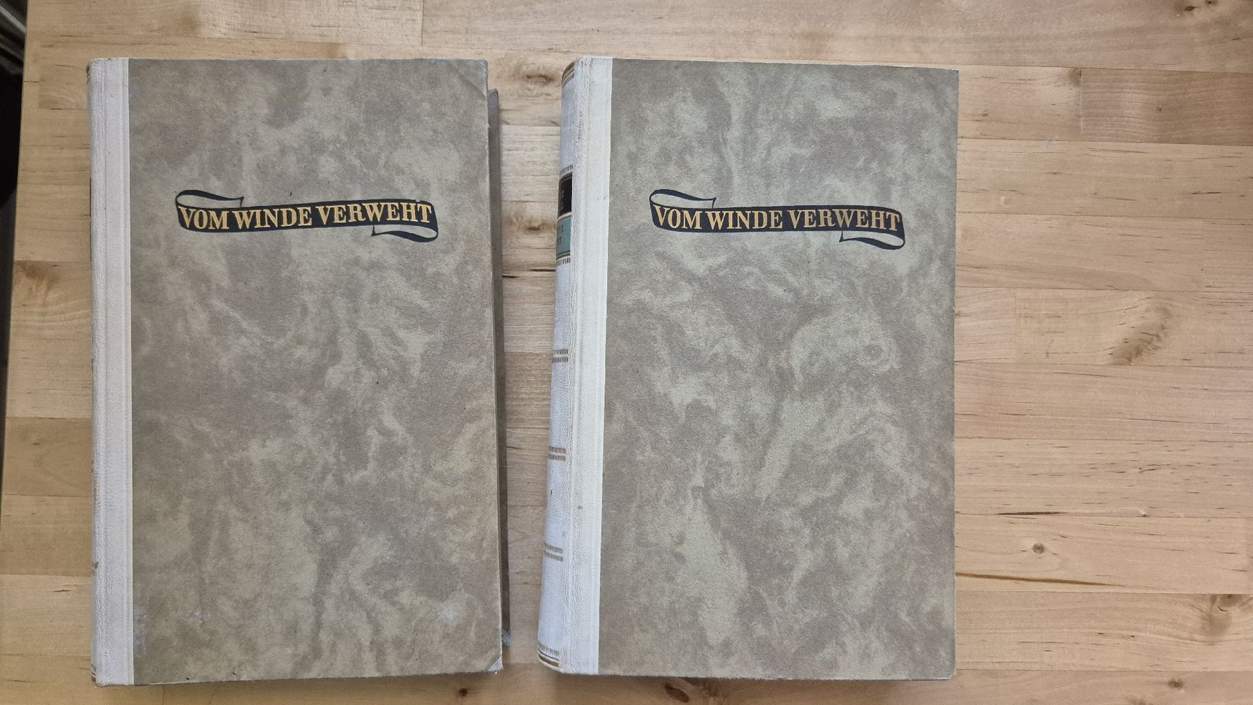 Livres: Vom Winde verweht Band 1+2 – D'occasion à Hombrechtikon par Bakra12