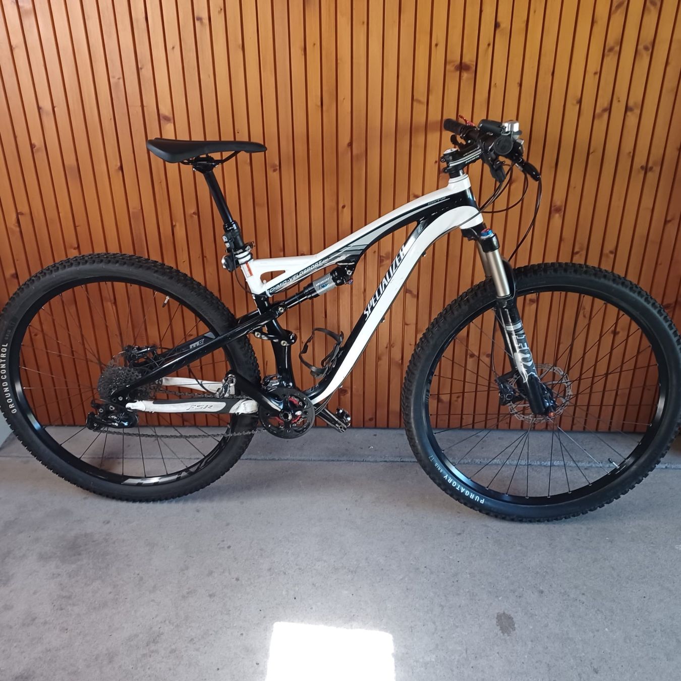 Specialized Velos: Fully Mountainbike specialized – Gebraucht aus Freienwil von mir_t7hg 1