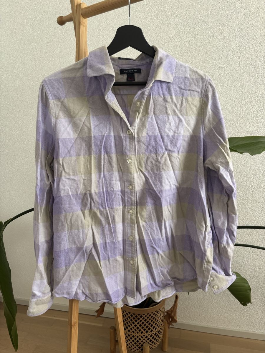 Blusen: Hemd kariert lila Gr. M/L – Gebraucht aus Flawil von lar_582m
