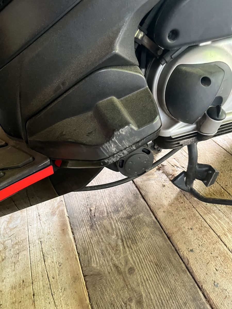 Aprilia Strada: Aprilia SR Motard 125 – Usato da Willisau venduto da sab_hhg9 2