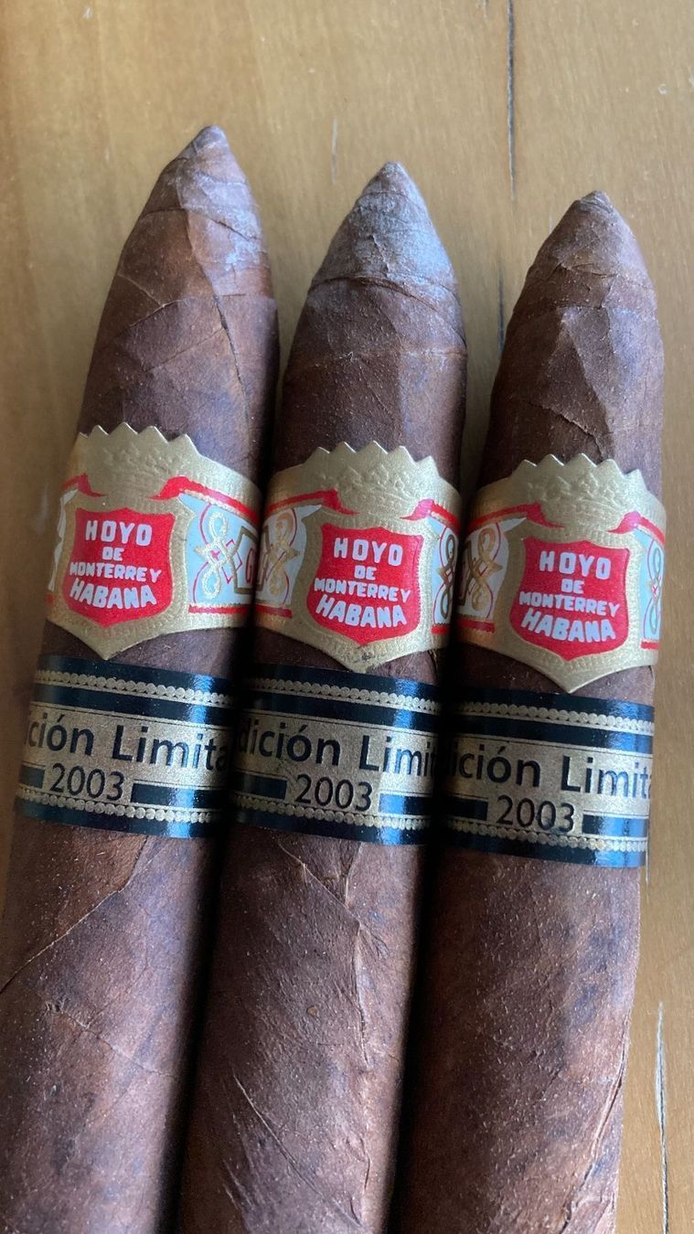 Sigari: Hoyo de Monterey Pyramide – Nuovo (secondo la descrizione) da Teufen AR venduto da Partagas69