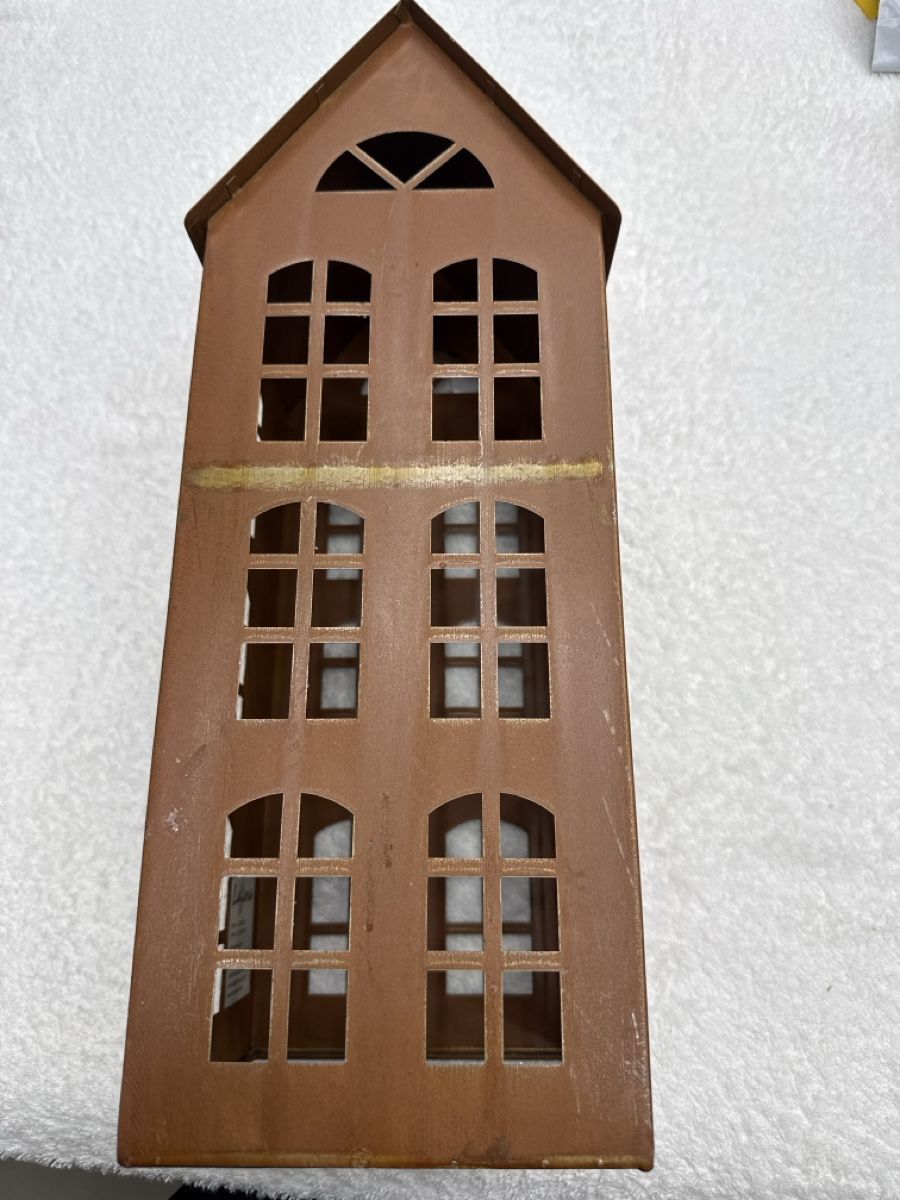 Alle Dekorationen: Maison décorative en métal marron – Neu und originalverpackt aus Chenens von anasantos90 2