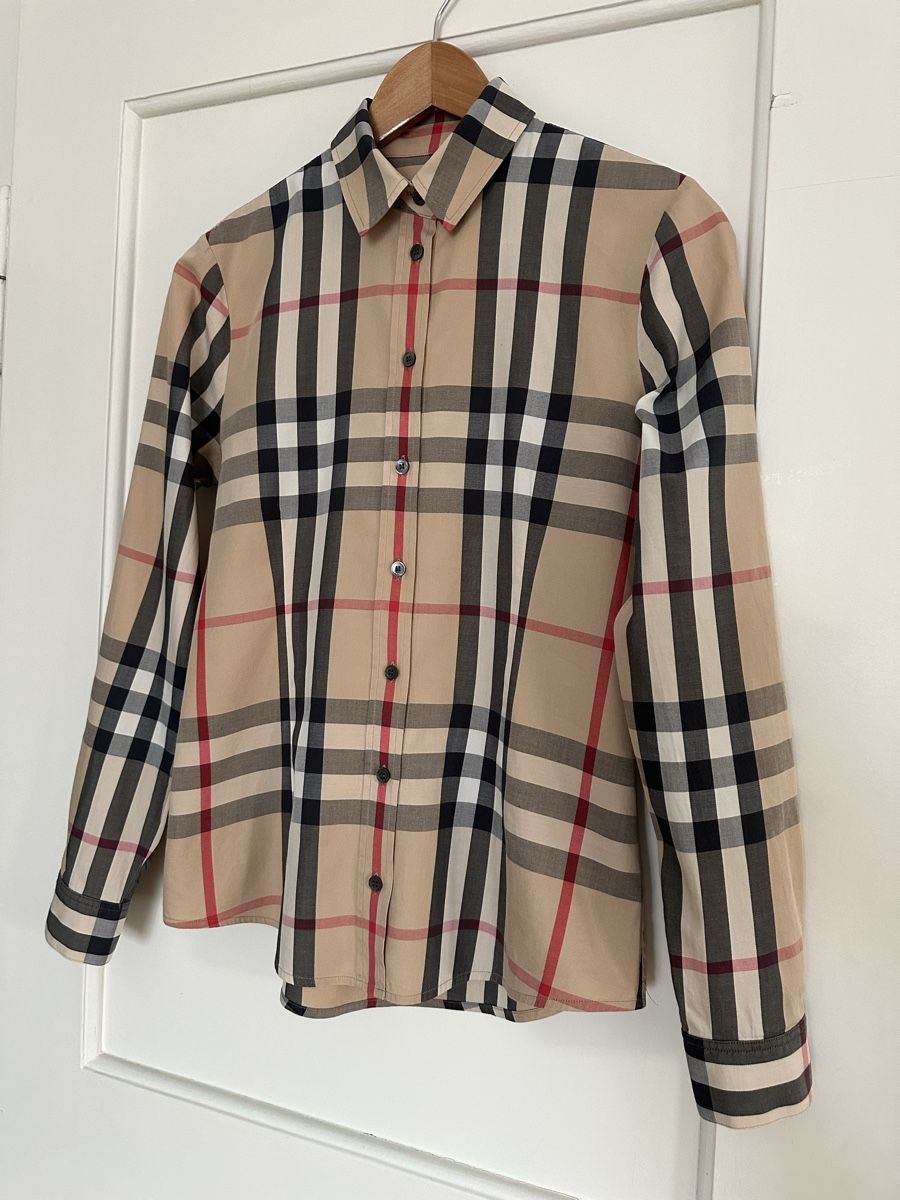Burberry Blusen: Burberry Brit Beige Nova Check Button Front Shirt – Gebraucht aus Zollikon von _M65_ 1