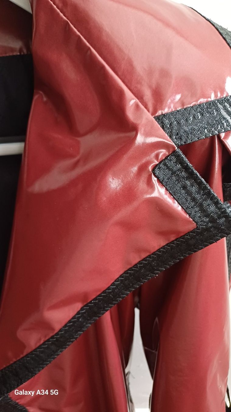Louis Vuitton Mäntel: Louis Vuitton Damen Kurz Mantel – Gebraucht aus St. Gallen von DiesundDas. 3