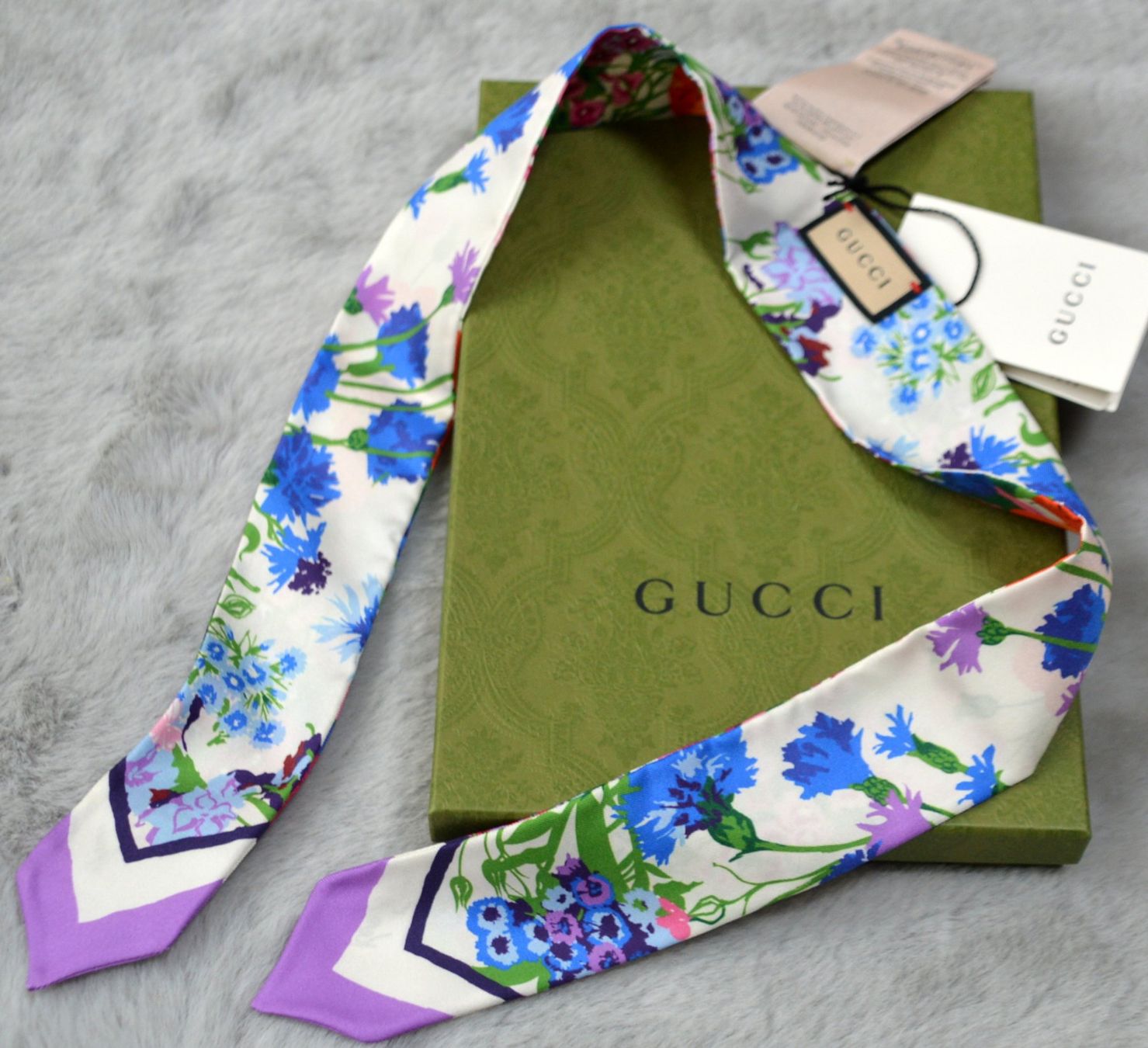Gucci Accessori per capelli: Gucci Haarband / bandeau – Nuovo e nell'imballaggio originale da Collonges venduto da Auganien 2
