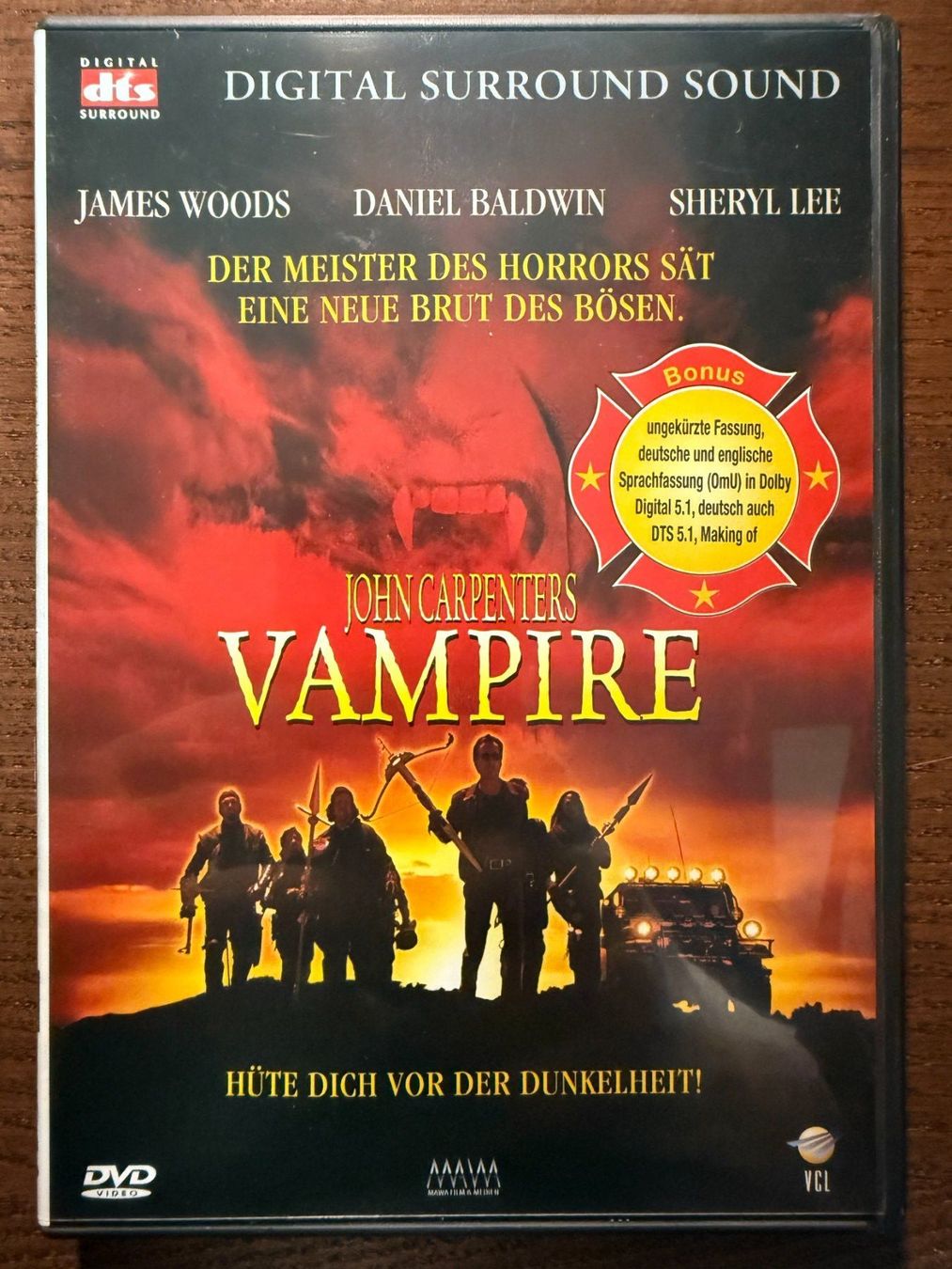Tutti i DVDs: John Carpenters - Vampire – Usato da Zürich venduto da FilmFreunde