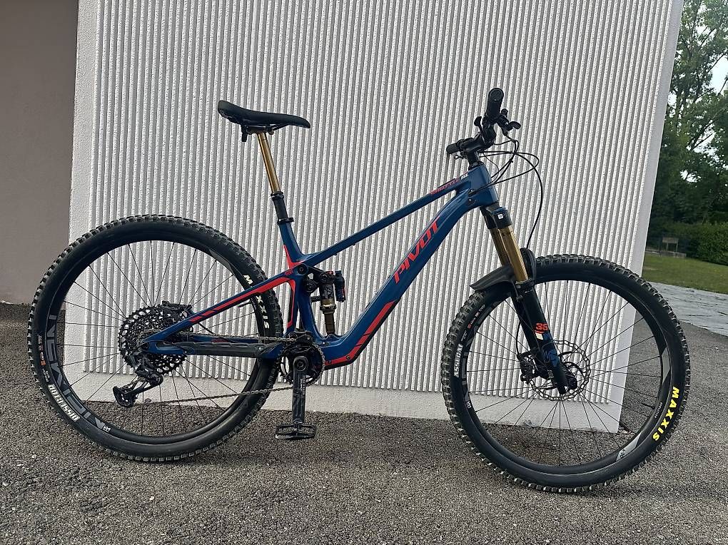 Velos: Pivot Shuttle SL – Gebraucht aus Wallisellen von vs92