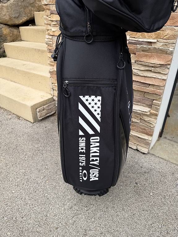 Taschen: Sac golf Oakley Golf Bag 17.0 FW – Gebraucht aus Nyon von fvevo 2