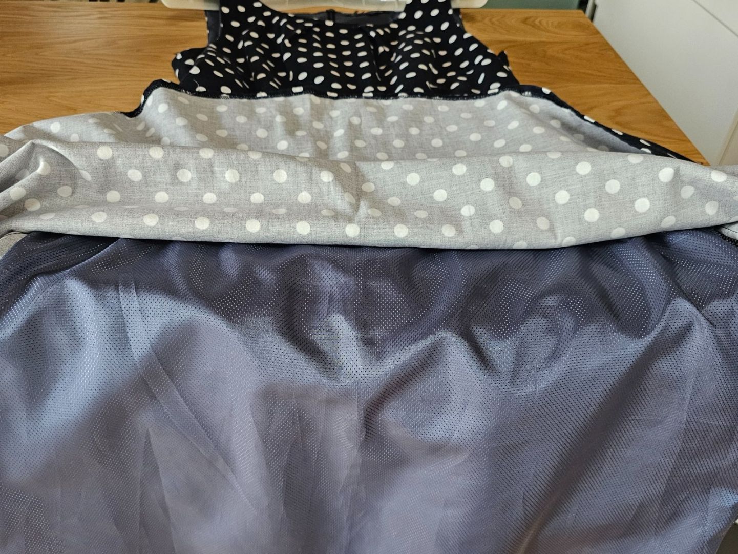 Comma Vestiti: Kleid Comma, Gr. 34 – Usato da Steinebrunn venduto da sassi31 5