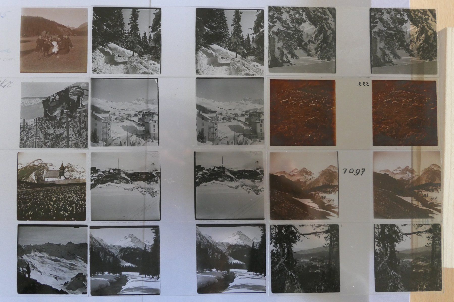 Fotocamera: Antikes Stereoskop-Set Handviewer + 38 originale Glasplatten – Usato da Greifensee venduto da Freakler 8