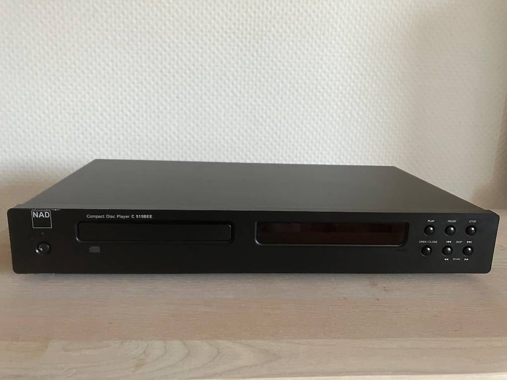Lettore multimediale & Streamer: NAD C 515BEE  CD-PLAYER – Usato da Zürich venduto da ma_z