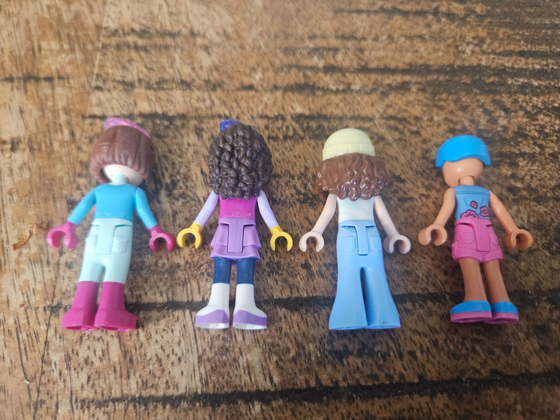 Lego Baukästen: lego lot de 4 figurines friends – Gebraucht aus Confignon von Ecrofigs 1