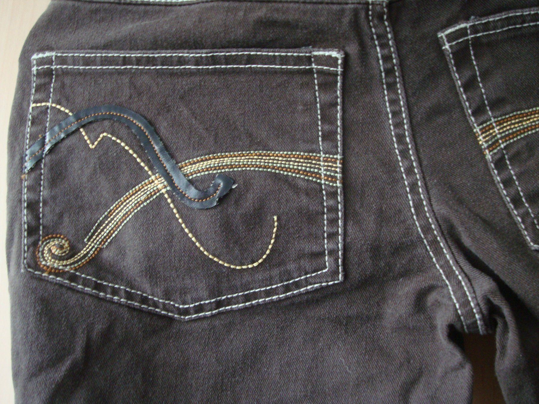 Pantaloni: Jeans – Usato da wolfertswil venduto da februartag 2