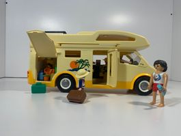 Les Playmobils en vacances - set créé par nos enfants