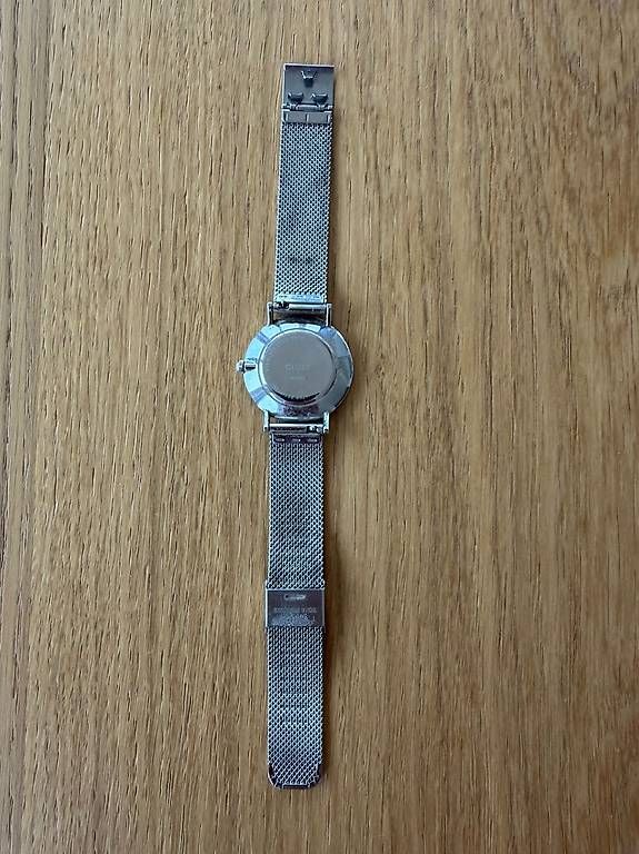 Orologi: Cluse, like new, Orginal Price 90? – Usato da Zürich venduto da den_c99g 1