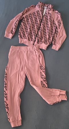 Fendi Anzug pink Grösse 6/7 Guter Zustand!