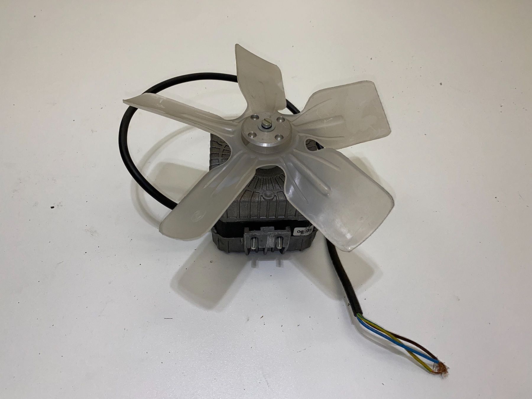 Ventilateurs: Ventilator 230 Volt – Neuf (Voir description) à Boswil par ABLagerBoswil